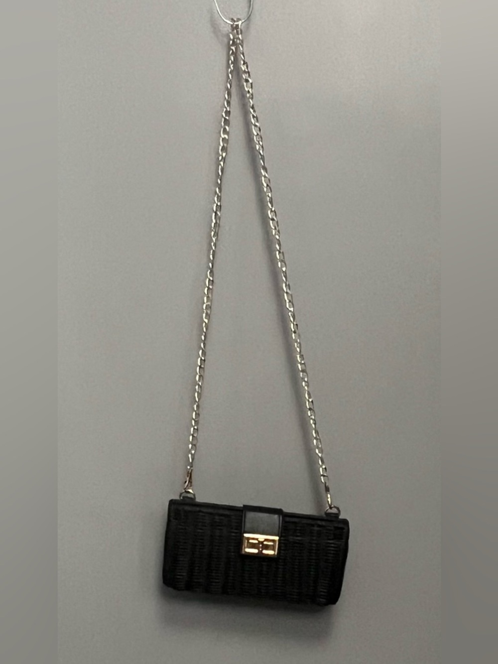 Black Woven Crossbody Bag with Gold Chain Strap